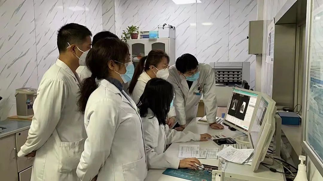 通用环球西安北环医院放射科和心血管内科联合完成冠状动脉CTA+肺动脉CTA联合检查