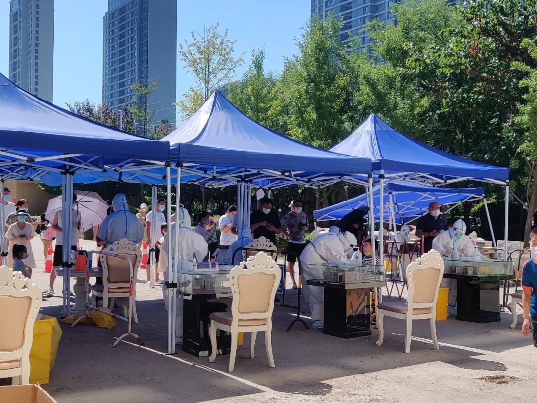 抗疫日志｜烈日炎炎下的大白